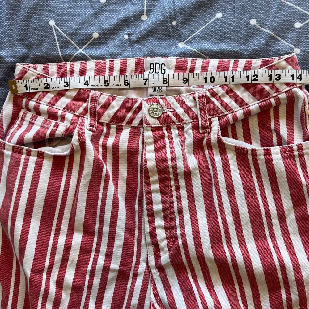 UO | BDG Super High Rise Denim Striped Mom Jeans